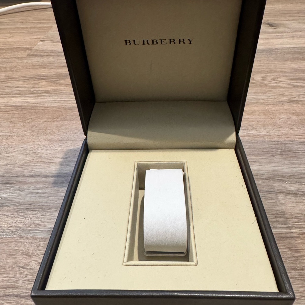 Burberry White Leather Men's Watch Bracelet